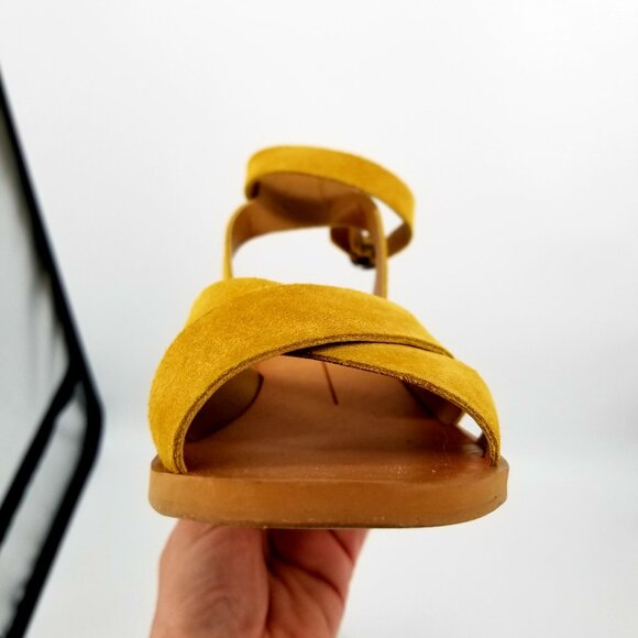 Dolce Vita Honey Suede Block Heel Sandals w/ Ankle Strap - Buttery Soft Sz. 6.5 - Picture 9 of 12